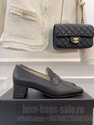 Chanel 4.5cm Calfskin Vintage Loafers Black 2022 Collection 