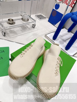 Bottega Veneta Unisex Ripple Tech Knit Lace-up Sneakers 2022 Collection 02