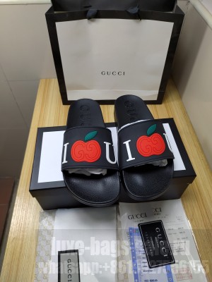 Gucci Unisex Rubber Flat Slide Sandals 011 2021 Collection