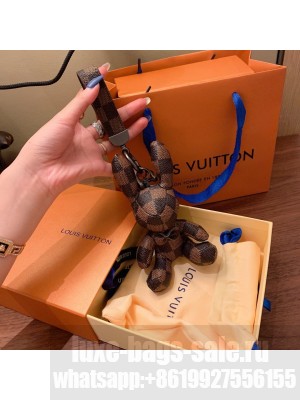 Louis Vuitton Rabbit Monogram CHARM AND KEY HOLDER 