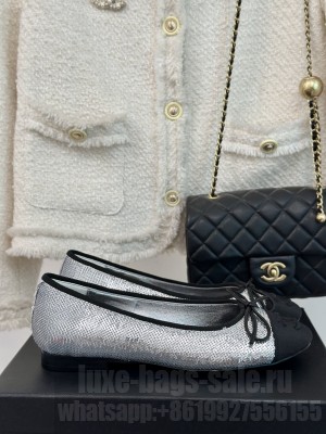 Chanel Sequins Classic Ballet Flats Silver 2024