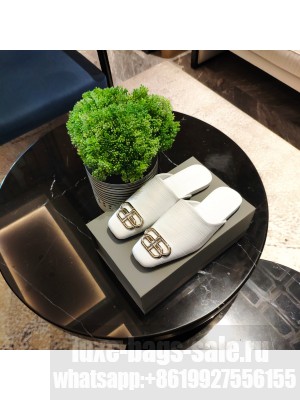 Balenciaga Cosy BB Mule 03