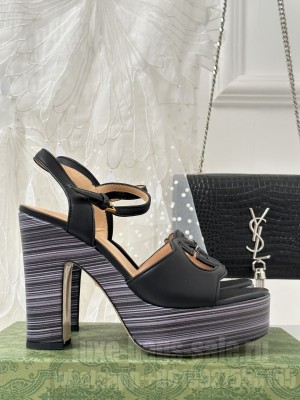 GUCCI WOMEN'S INTERLOCKING G SANDAL BLACK