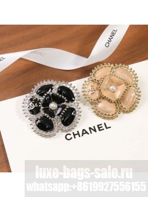 Chanel Women's Brooch AB1159