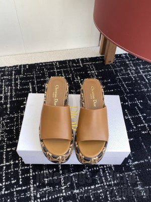 Dior L'Amazone Wedge Slide Calfskin and Natural Graphic Cannage Raffia brown