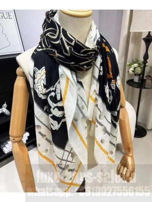 Chanel Women's Long Scarf Black