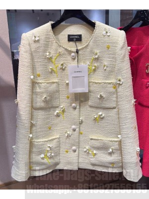 Chanel Women's Tweed Jacket Yellow