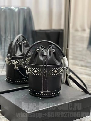 SAINT LAURENT LE MAILLON HOOK BUCKET BAG IN SUPPLE LEATHER Y696333 black