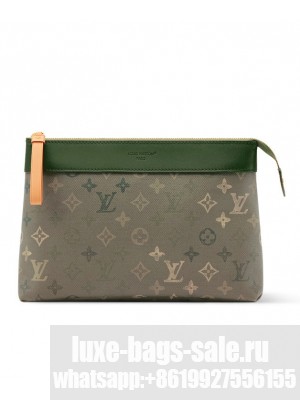 Louis Vuitton Pochette Voyage Souple M26970 Green