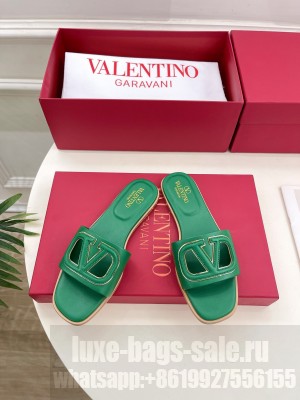 Valentino Garavani VLogo cut-out slide sandal 04 2025
