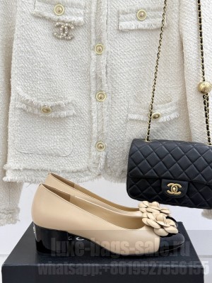 Chanel Lambskin Pumps with Camellia Bloom Charm Beige 2025