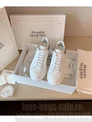 Alexander McQueen Oversized sneaker 03