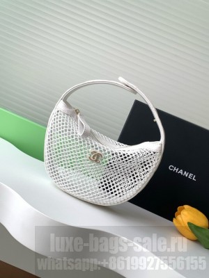 Chanel Chain handbag AP4575 white