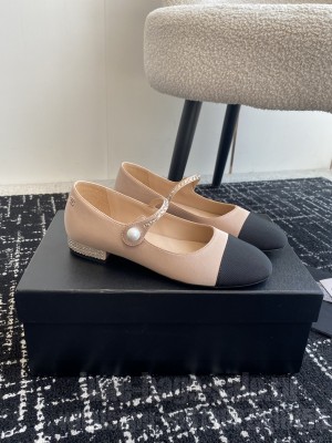 Chanel Women's Mary Jane Ballet With Crystal Flat Beige