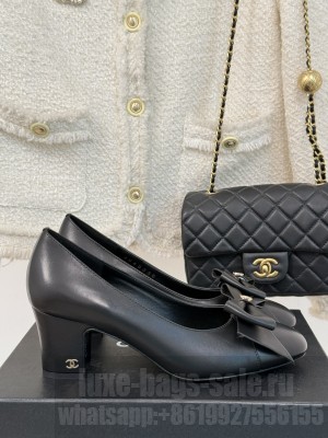 Chanel Lambskin with Bow black pumps 2025