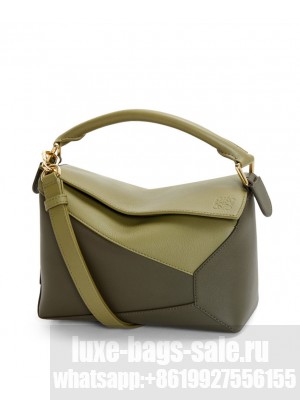 Loewe Small Puzzle Bag In Classic Calfskin Green
