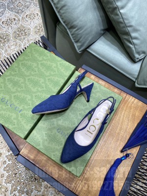 Gucci blue mini GG Supreme canvas with low environmental impact 2021 Collection