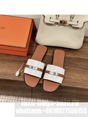 Hermes Women's Giulia sandal 06