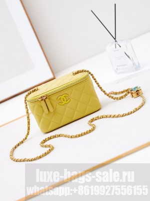 CHANEL MINI CLUTCH  AP3940 yellow