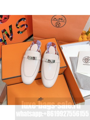 Hermes Oz Mule in Smooth Calfskin with Iconic Kelly Buckle Off-white 2022 Collection