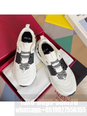 Valentino Unisex Garavani "True Act" Sneakers White 01