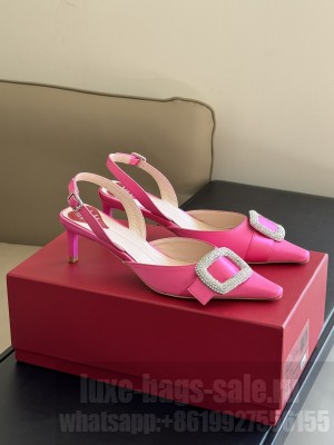 Roger Vivier Slingback Pumps in Pink Satin