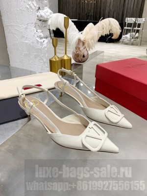 VALENTINO VLOGO SIGNATURE PATENT LEATHER SLINGBACK PUMP 40MM White 2021 Collection