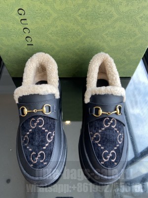 Gucci Fabric and Leather Loafers with Shearling Lining 08