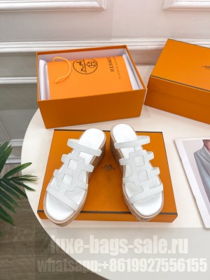 Hermes Isabella 30 Epsom calfskin sandal white
