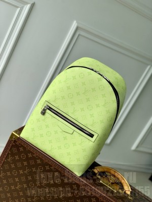 Louis Vuitton Discovery Backpack M14020-8