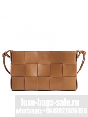 Bottega Veneta Cassette Pouch On Strap 730543 Coffee