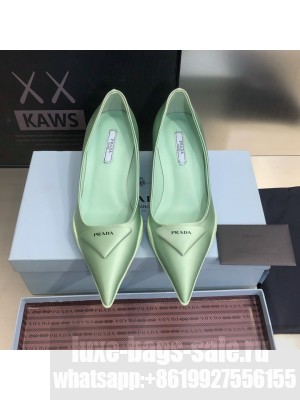 Prada Nylon gabardine 3cm Green pumps 