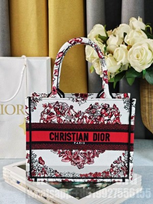 SMALL DIOR BOOK TOTEWhite and Red Le Coeur des Papillons Embroidery M1296ZRf