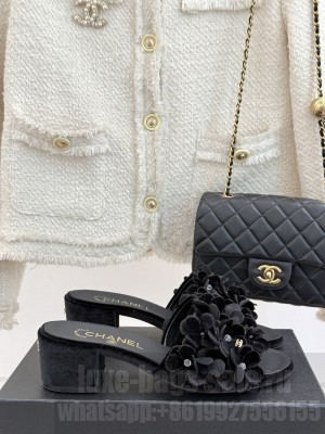 Chanel 5cm mules suede Kidskin & Strass Black G46231 2025