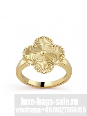 Van Cleef & Arpels Women's Vintage Alhambra Ring