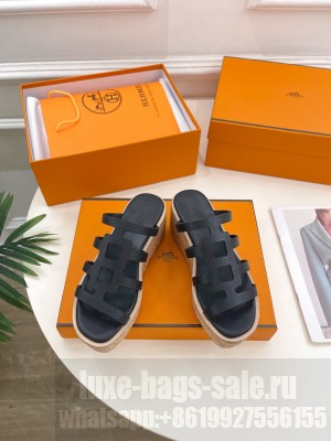 Hermes Isabella 30 Epsom calfskin sandal black