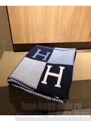 Hermes Avalon III Lightweight Blanket