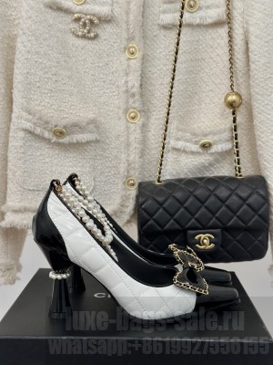 Chanel Patent leather Down fabric With Pearl Pumps 2024 White