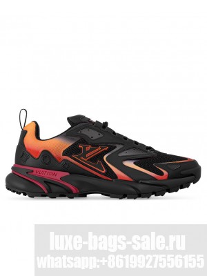 Louis Vuitton Men's LV Runner Tatic Sneaker Black