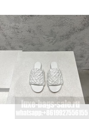 BOTTEGA VENETA Dot Wave Intreccio pleated leather Flat Slide Sandals White 2022 Collection