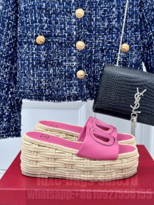 Valentino Garavani VLogo Cutout Sandals rose