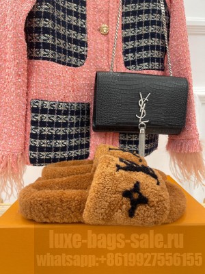 Louis Vuitton Shearling Flat Slide Sandals 2023 015