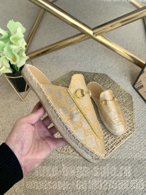 GUCCI UNISEX CANVAS HORSEBIT ESPADRILLES SLIPPERS GOLD 2021 Collection