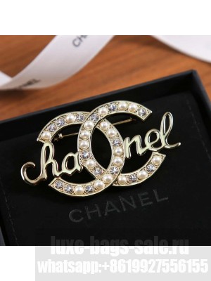 Chanel Women's Brooch AB1131