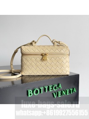 Bottega Veneta Vanity Case On Strap 789109 light yellow