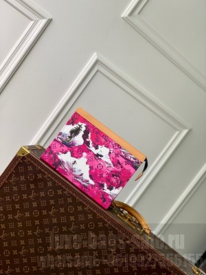 Louis Vuitton Pochette Voyage M83465 rose pink