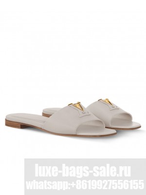 Louis Vuitton Women's LV Capri Flat Mule 1ACTNB Gray
