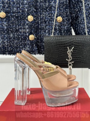 Valentino Garavani Tan-go Clear Ankle-Strap 14.5cm Platform Sandals 010
