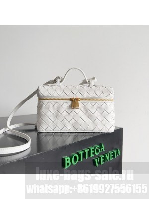Bottega Veneta Vanity Case On Strap 789109 white