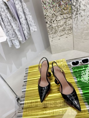 Amina Muaddi 9.5cm Calfskin crocodile pattern Slingback Pumps 022 2021 Collection
